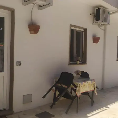 Sole E Luna Guest house *